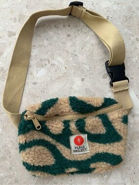 Parks Project Beige & Forest Green Shearling Waist Pack